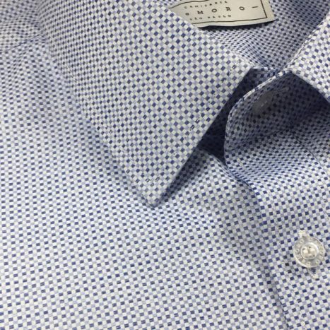 Camisa sob medida quadrados pequenos em tons de azul e branco - Foto 1