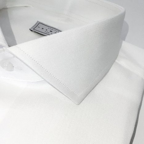 Camisa sob medida branca maquinetada zig-zag tecido italiano - Foto 1